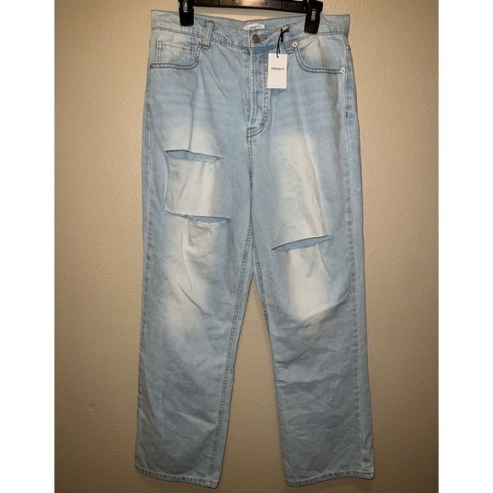 NWT Forever 21 Distressed Wide Leg jeans size‎ 30